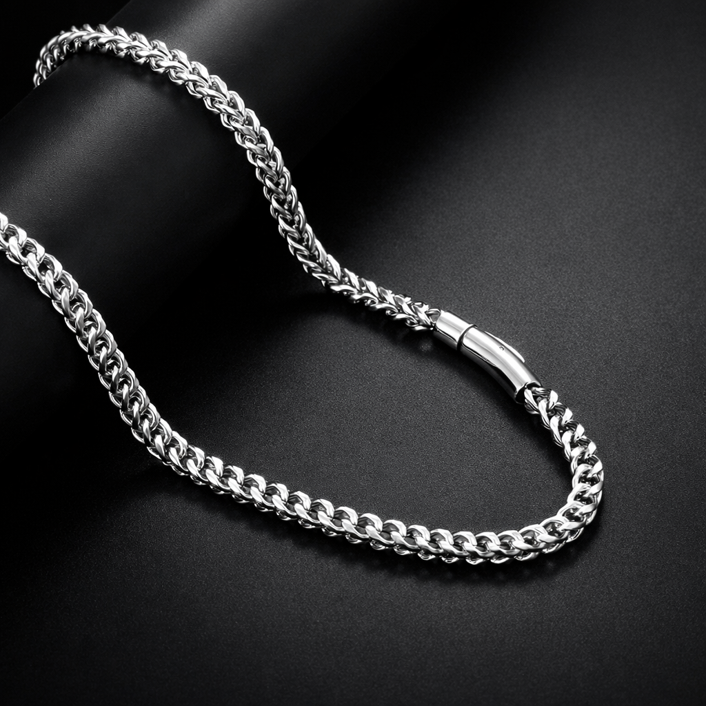 The STRATUM 6mm Silver Franco Chain