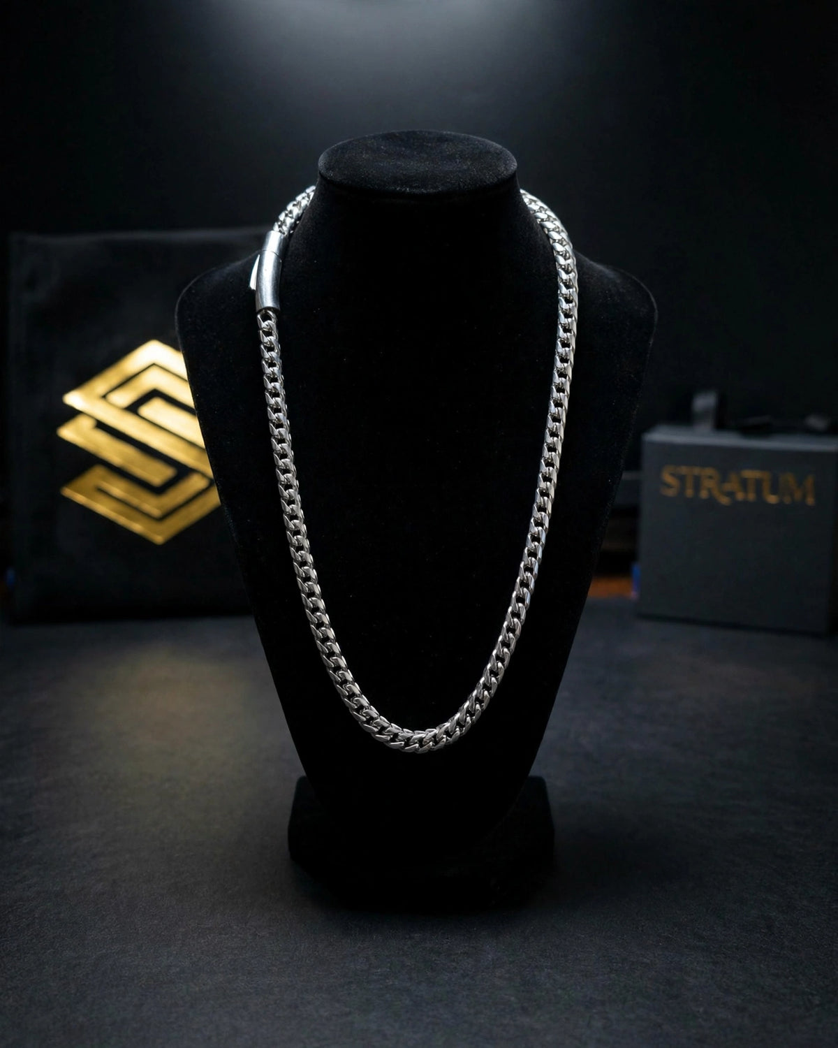 The STRATUM 6mm Silver Franco Chain