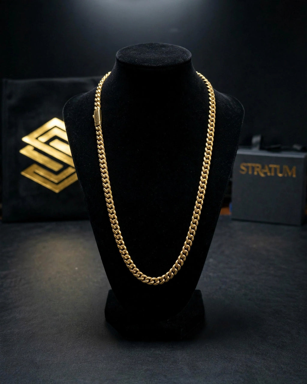 The STRATUM 18k 6mm Cuban Link Chain